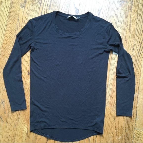 NWT Athleta Black Threadlight relaxed fit shirt.  Size XS - Picture 4 of 9